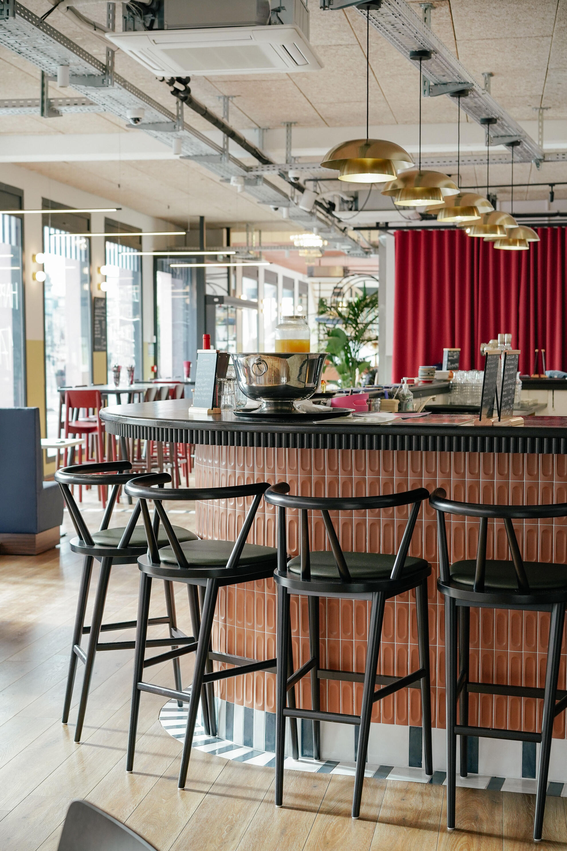 Restaurant Interior Design Restaurant interior featuring bespoke furniture, handcrafted details and contemporary architecture.